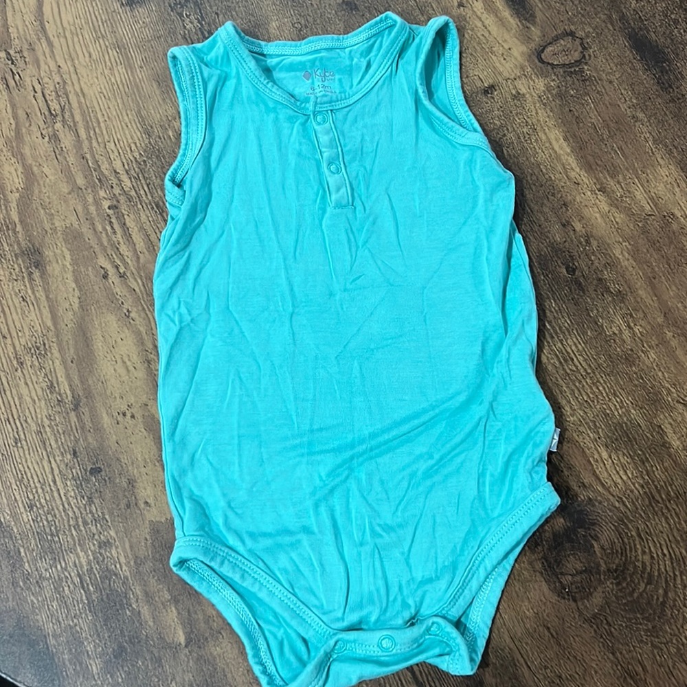 Kyte baby sleeveless bodysuit